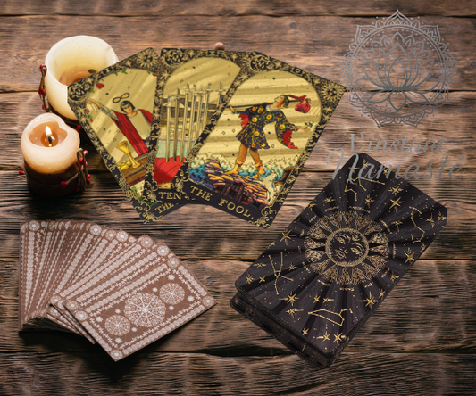🌟 Tarot avec Feuille d’Or – Que la Magie Commence 🌟