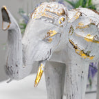 🐘 Éléphant Sacré en Bois Sculpté – Symbole de Protection et de Sagesse
