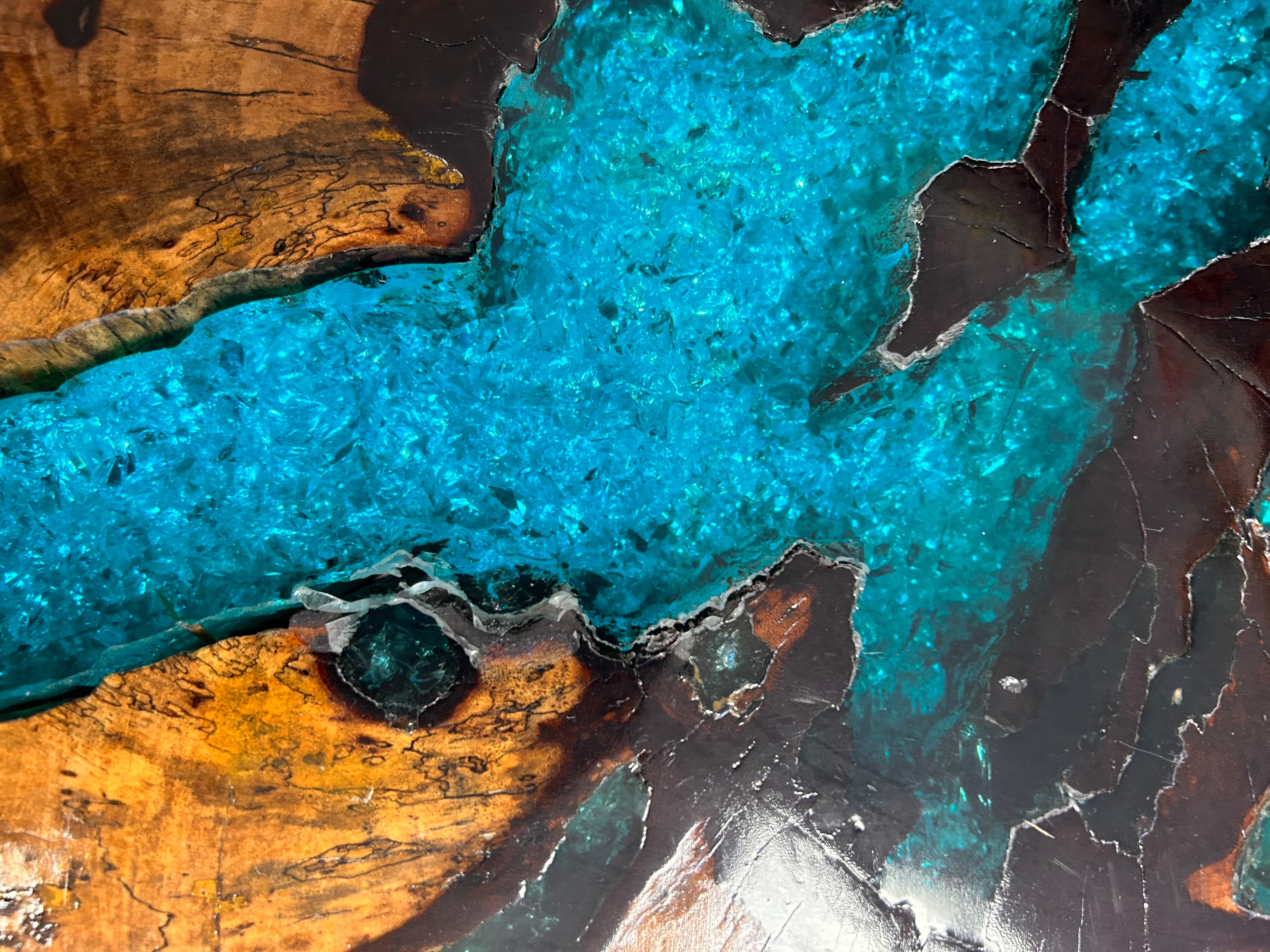 Table Basse en bois de Tamarin et Résine 🌀 Bleu turquoise - Sur commande