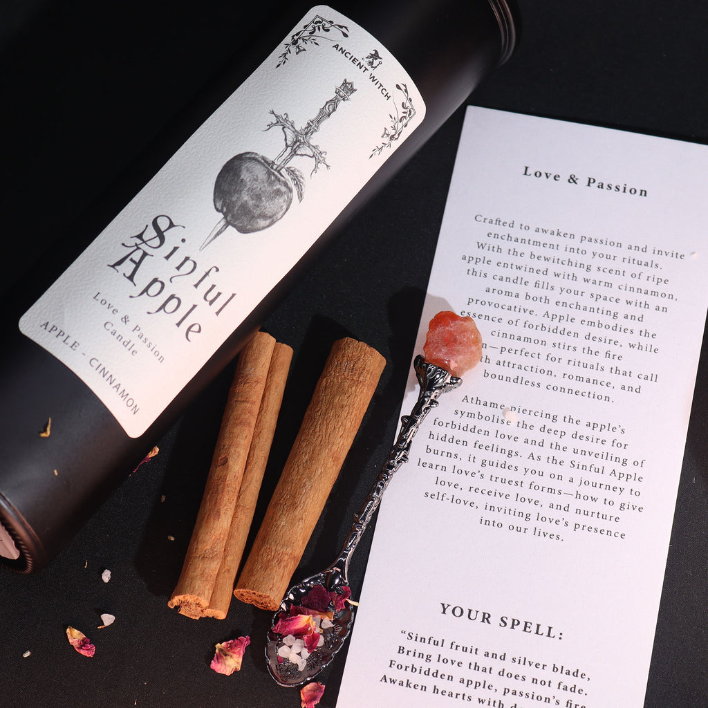 Bougies de Purification “Sorcière Ancestrale” – Pomme & Cannelle 🍎✨