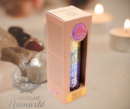 Bougie Chakra Parfumée – Chèvrefeuille & Cèdre 🌈