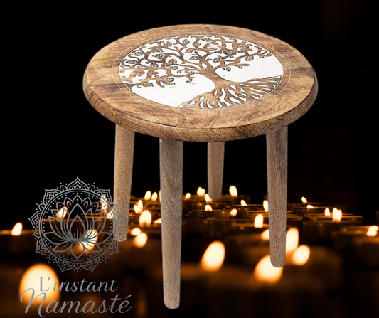 Table d'Appoint en Bois de Manguier – Gravure Arbre de Vie 🌳