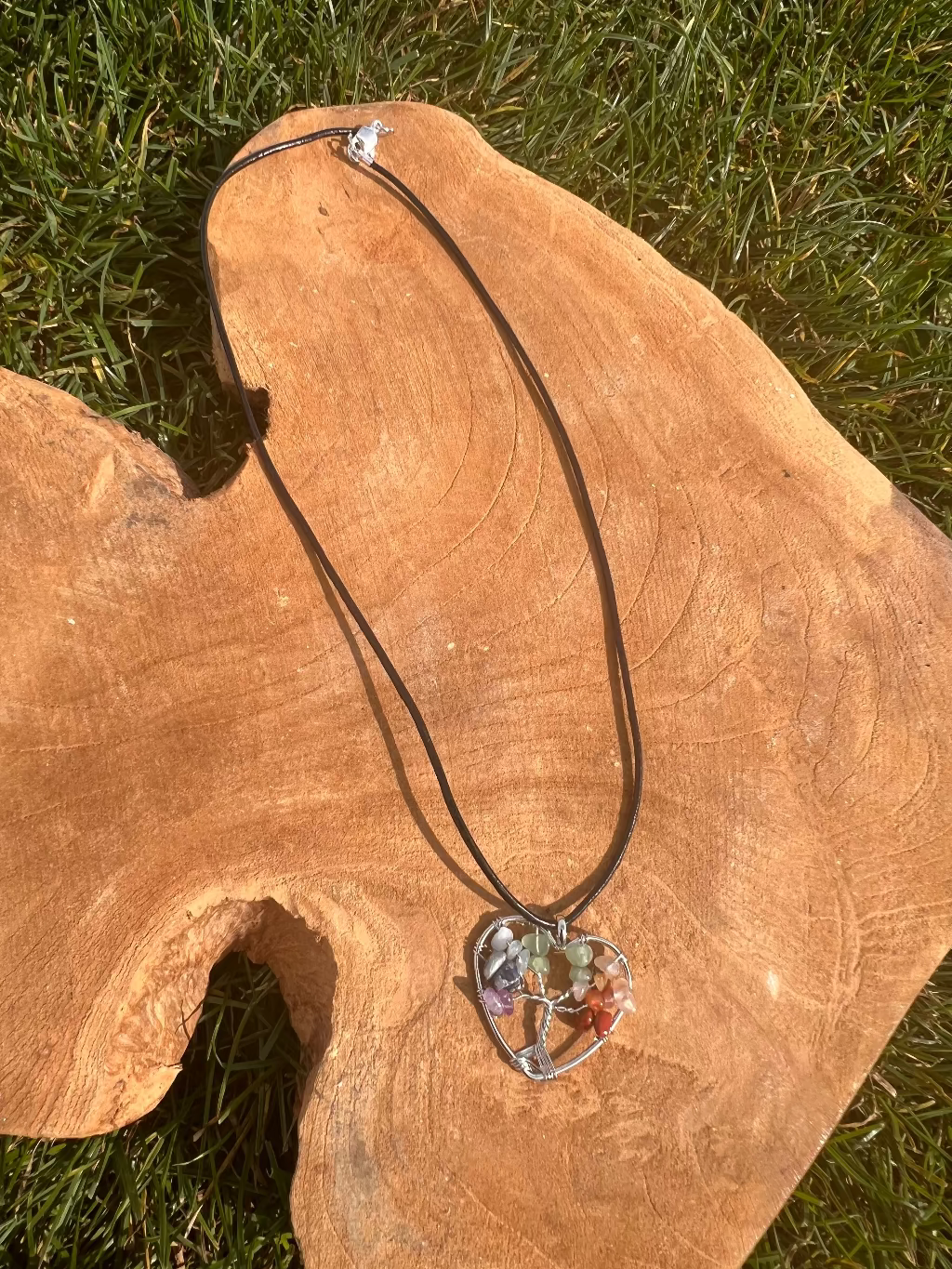 🌿 Pendentif Chakra Cœur – Arbre de Vie & Pierres Énergétiques