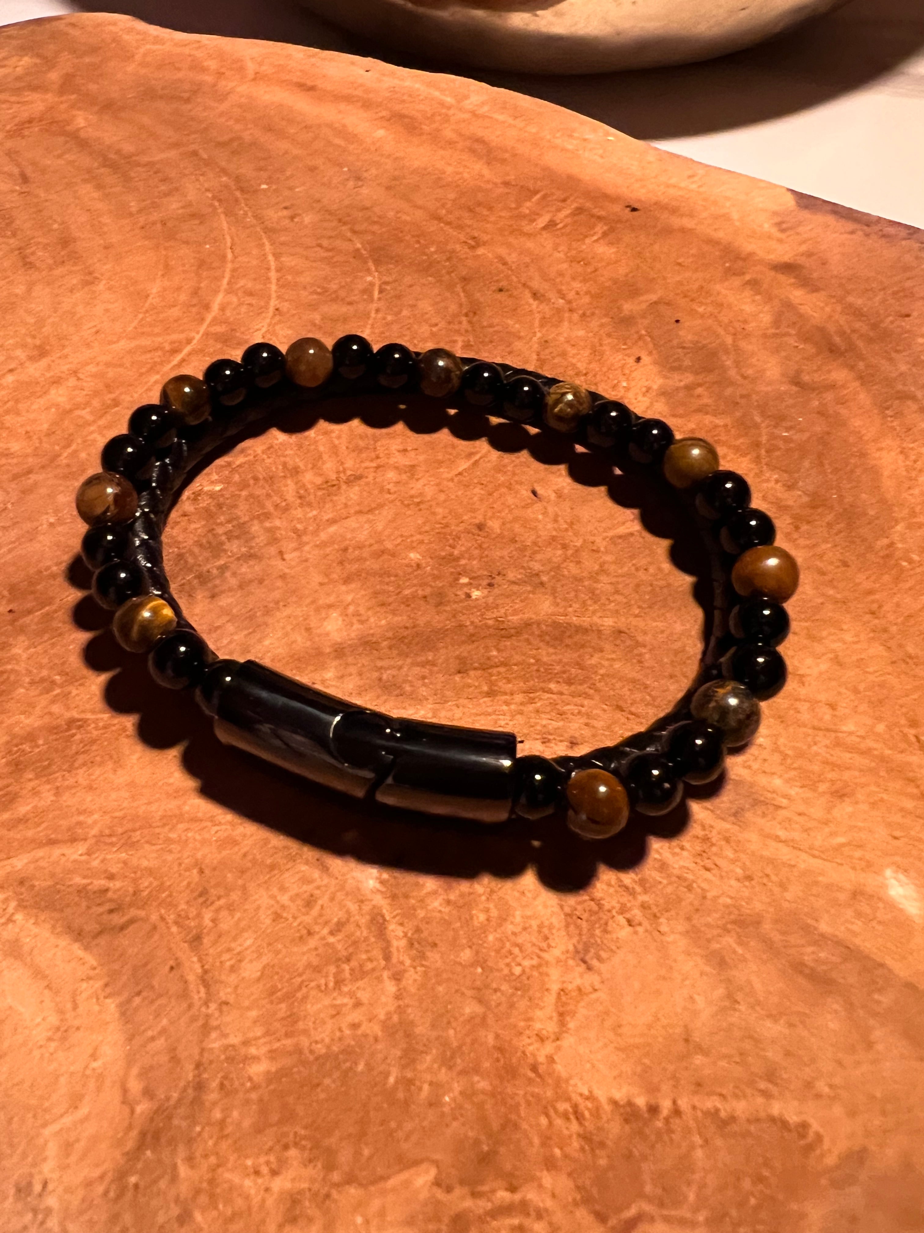 Bracelet Aska – Cuir Noir | Œil de Tigre & Onyx 🖤✨