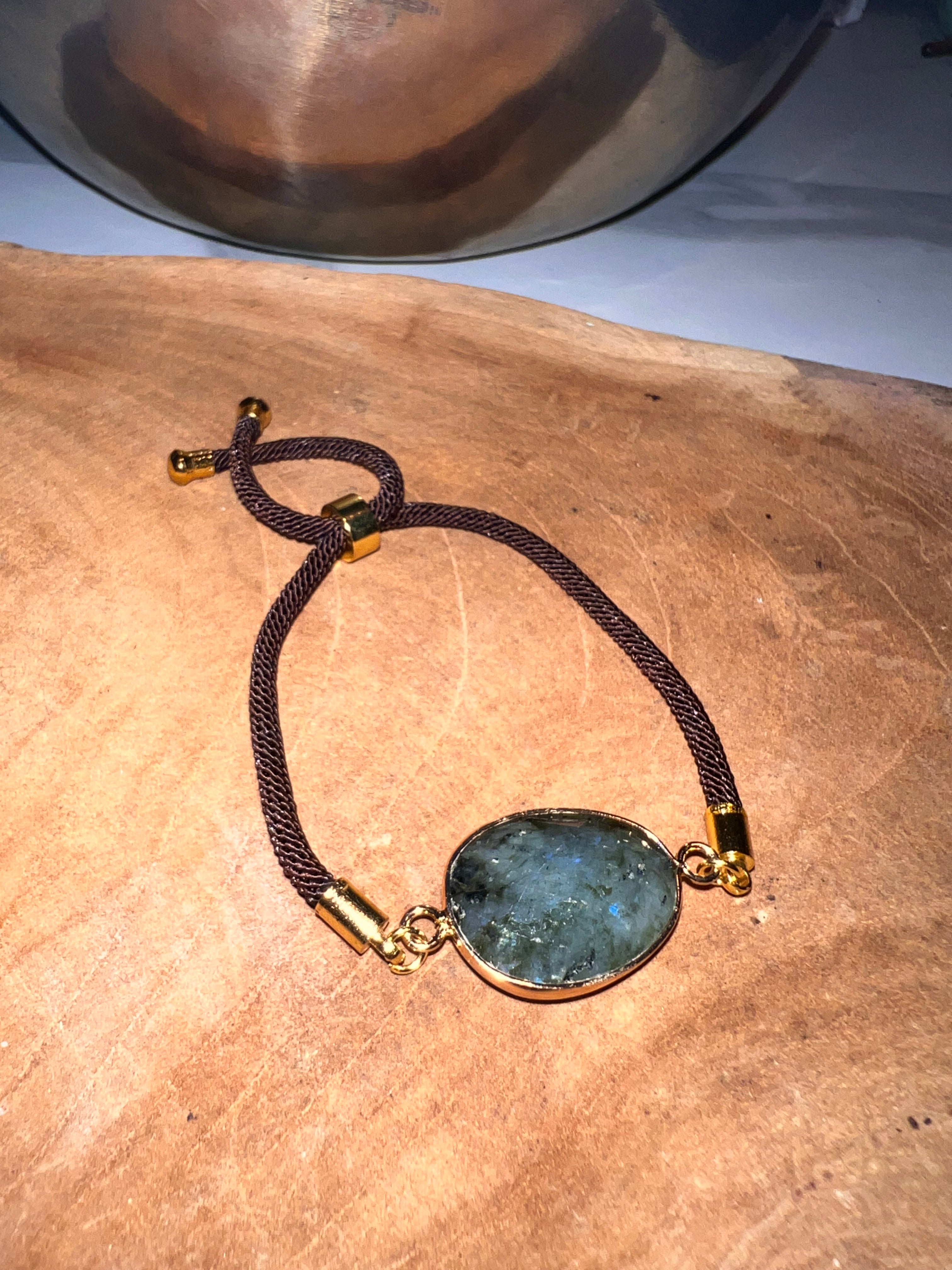 Bracelet Cordon Réglable – Labradorite (1 pièce) 🌫️