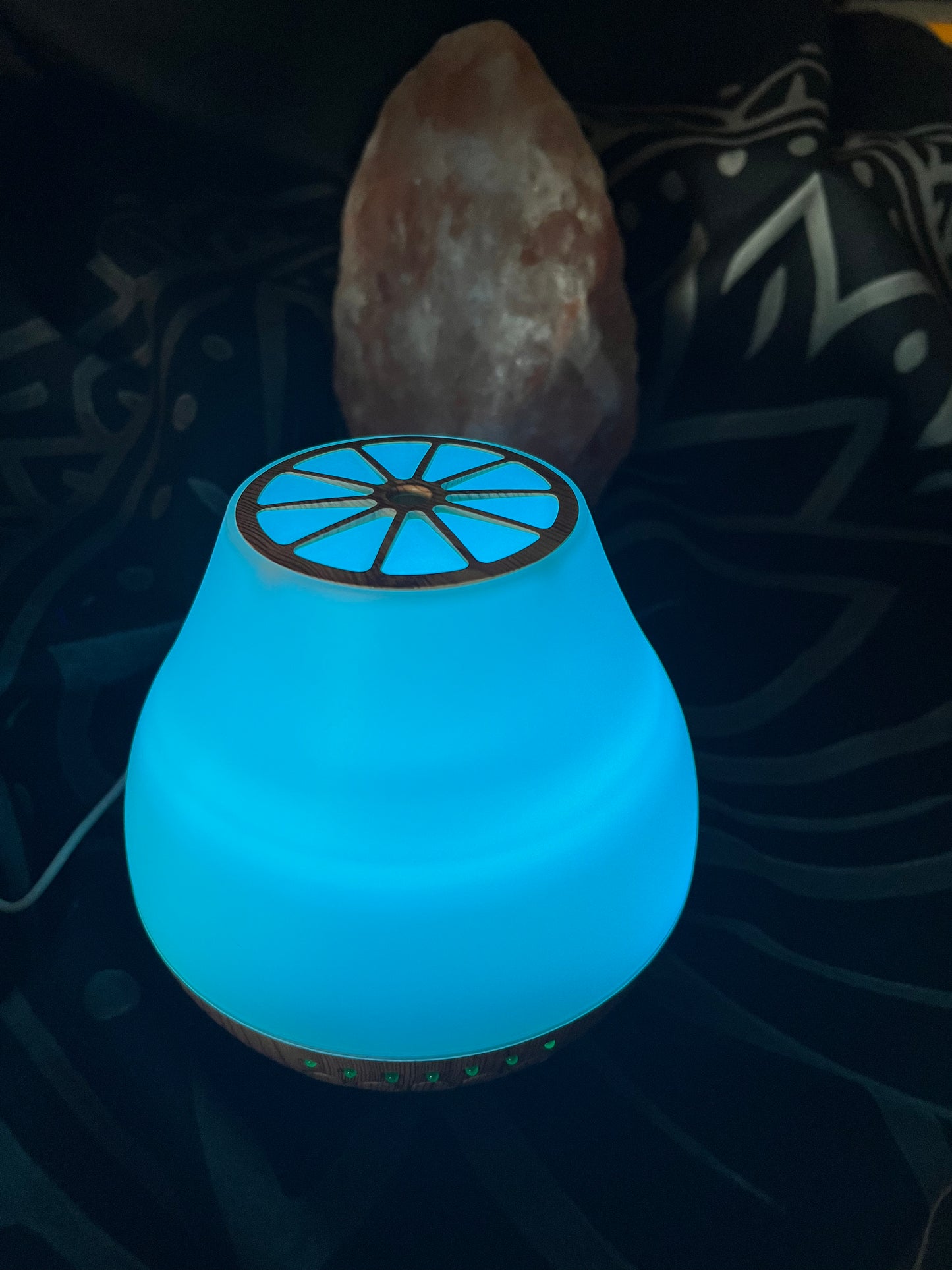 🌿 Diffuseur “Vienne” — Enceinte, Chronomètre, LED & USB ✨