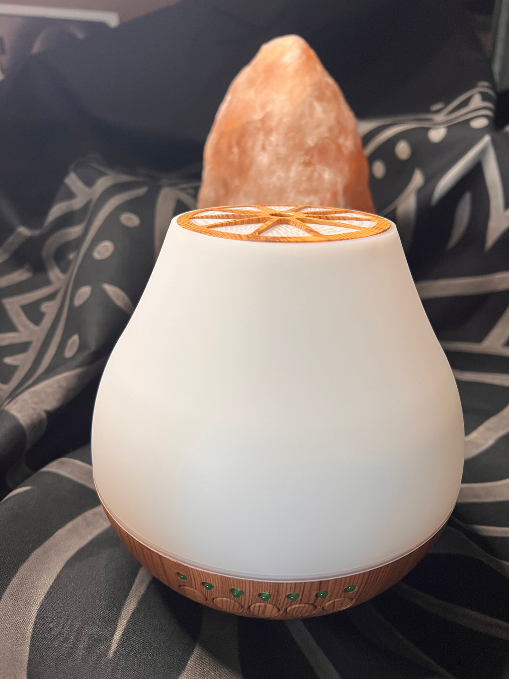 🌿 Diffuseur “Vienne” — Enceinte, Chronomètre, LED & USB ✨