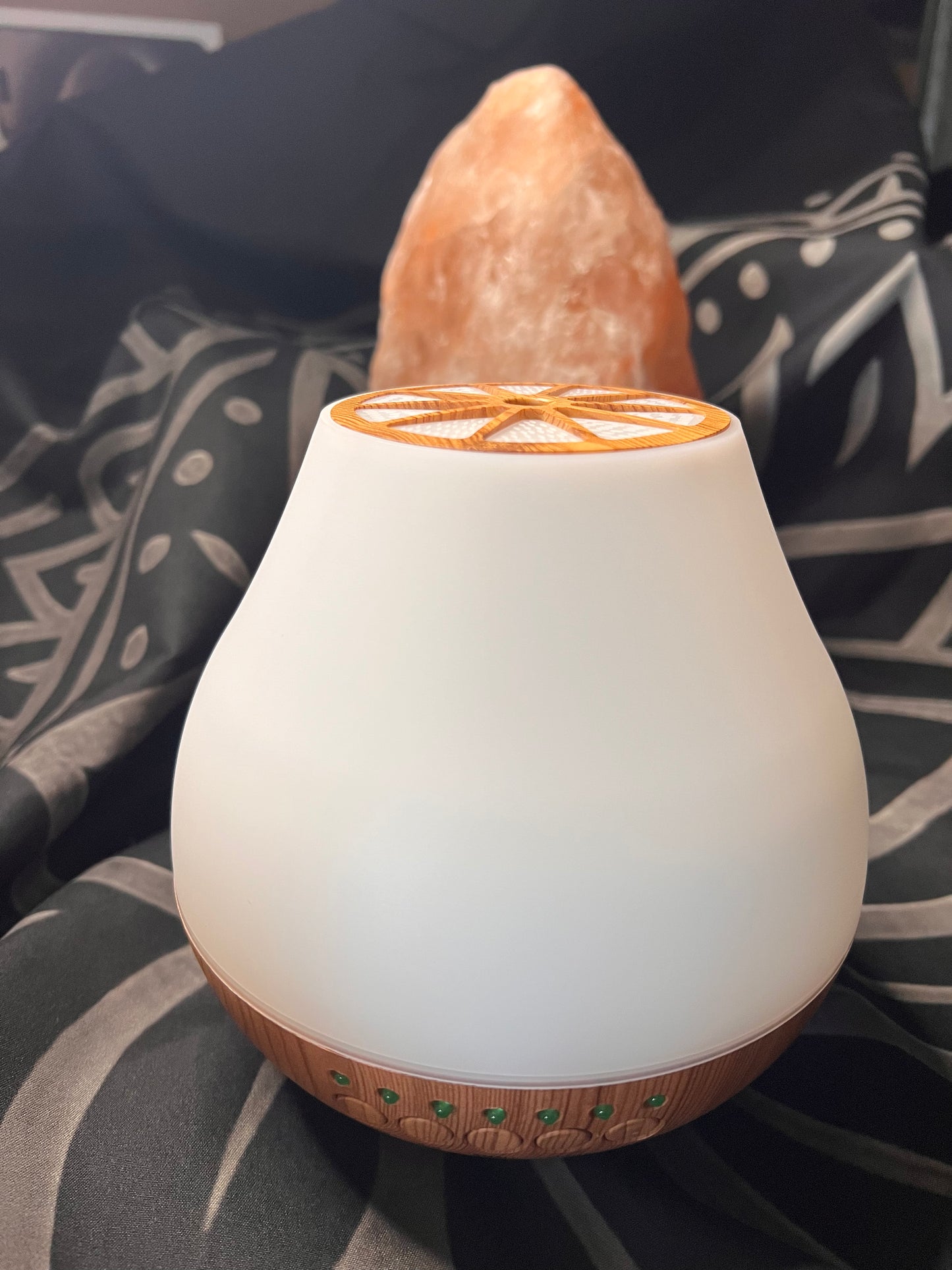 🌿 Diffuseur “Vienne” — Enceinte, Chronomètre, LED & USB ✨