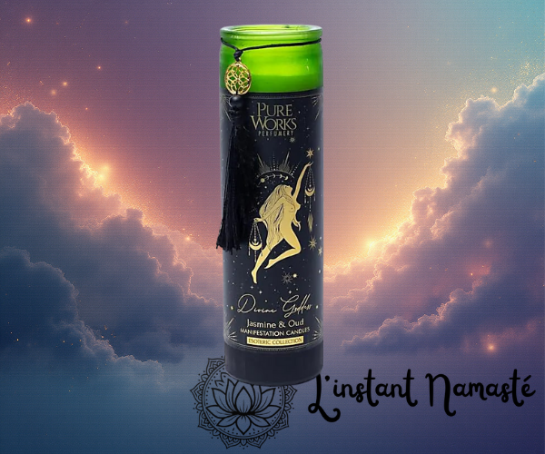 🕯️ Bougie d’Intention “Divine Goddess” – Verre avec Pompon (300 g)