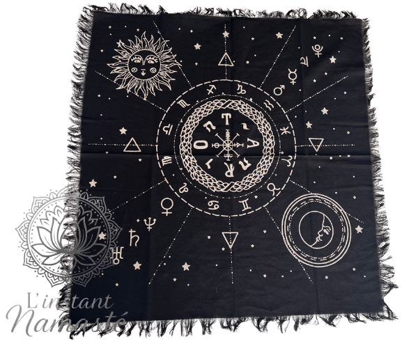 🌙 Tissu d’Autel Ésotérique “Lune & Soleil” 🌞