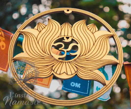 🕉️ Plaque Murale en Bois “OM Nature” – 15 cm 🌿