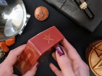 🌘 Requiem Arcana – Cartes de Tarot avec Guide 🌘